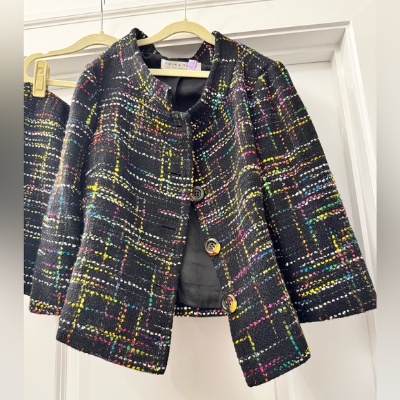 Colorful Trina Turk Tweed Women’s Jacket and Skirt Set - Picture 2 of 3
